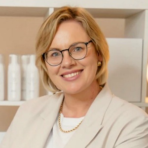 Daniela Hoffmann – Expertin für hautidentische Pflege und Hautgesundheit